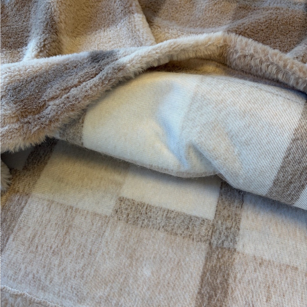 Plaid Fuzzy/Furry Pullover Sweater - Picture 8 of 8